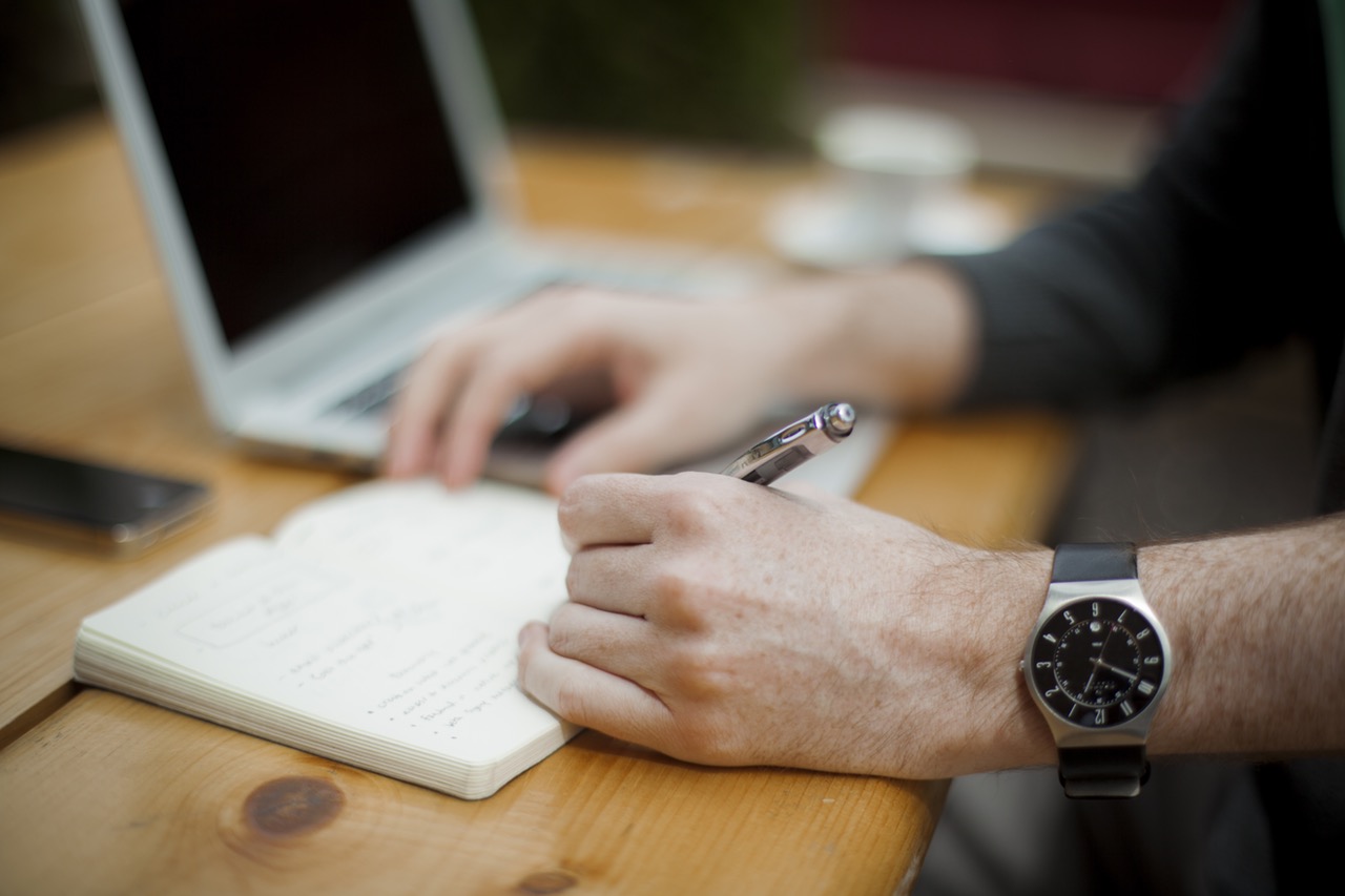 Questions essentielles à poser à vos meilleurs clients pour une étude de cas