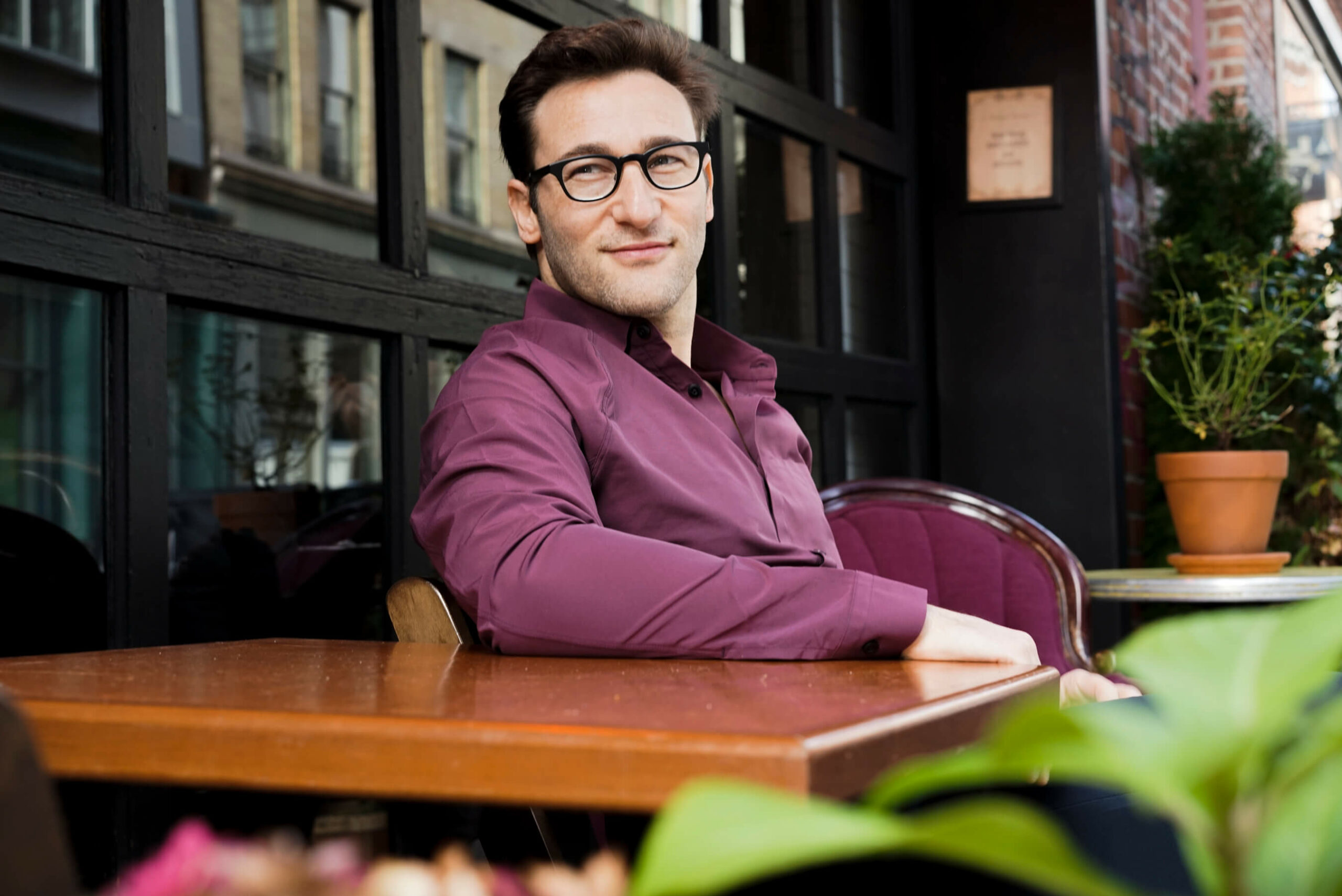 8 Simon Sinek Quotes That Will Change The Way You Do Business