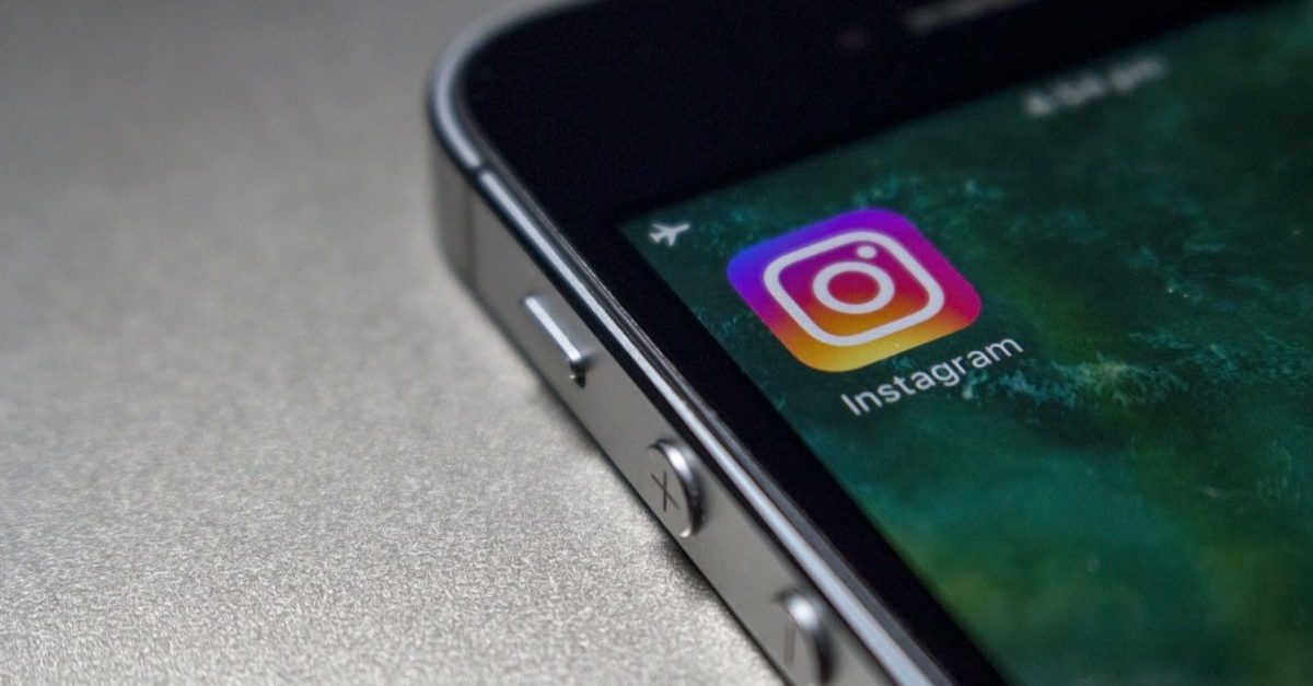 How to Write Instagram Captions That Shine